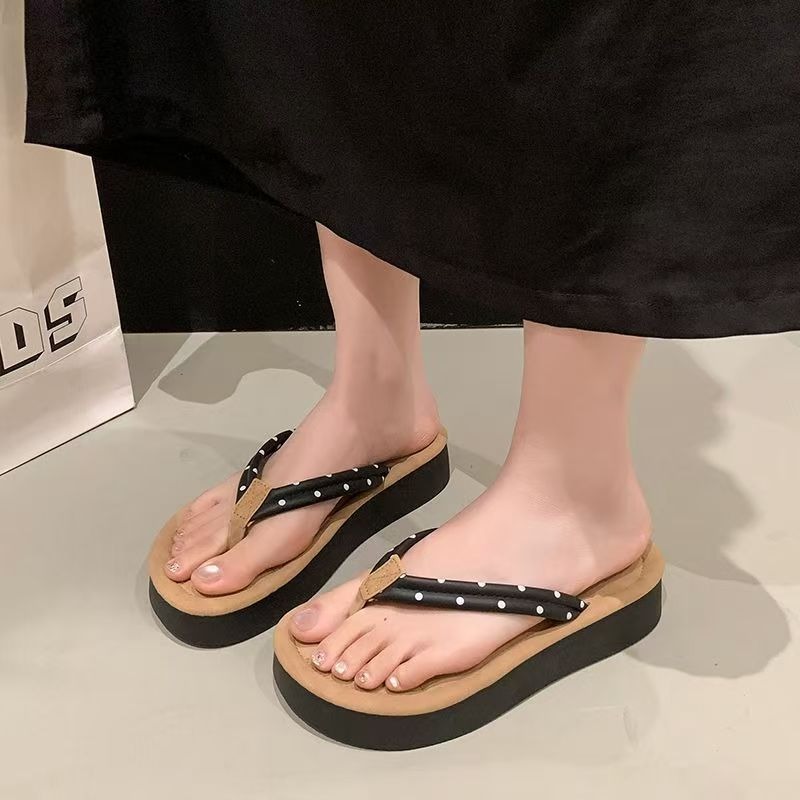 Chinelo Plataforma Kawaii Miff - Summer Away Clothing avaliação e preço